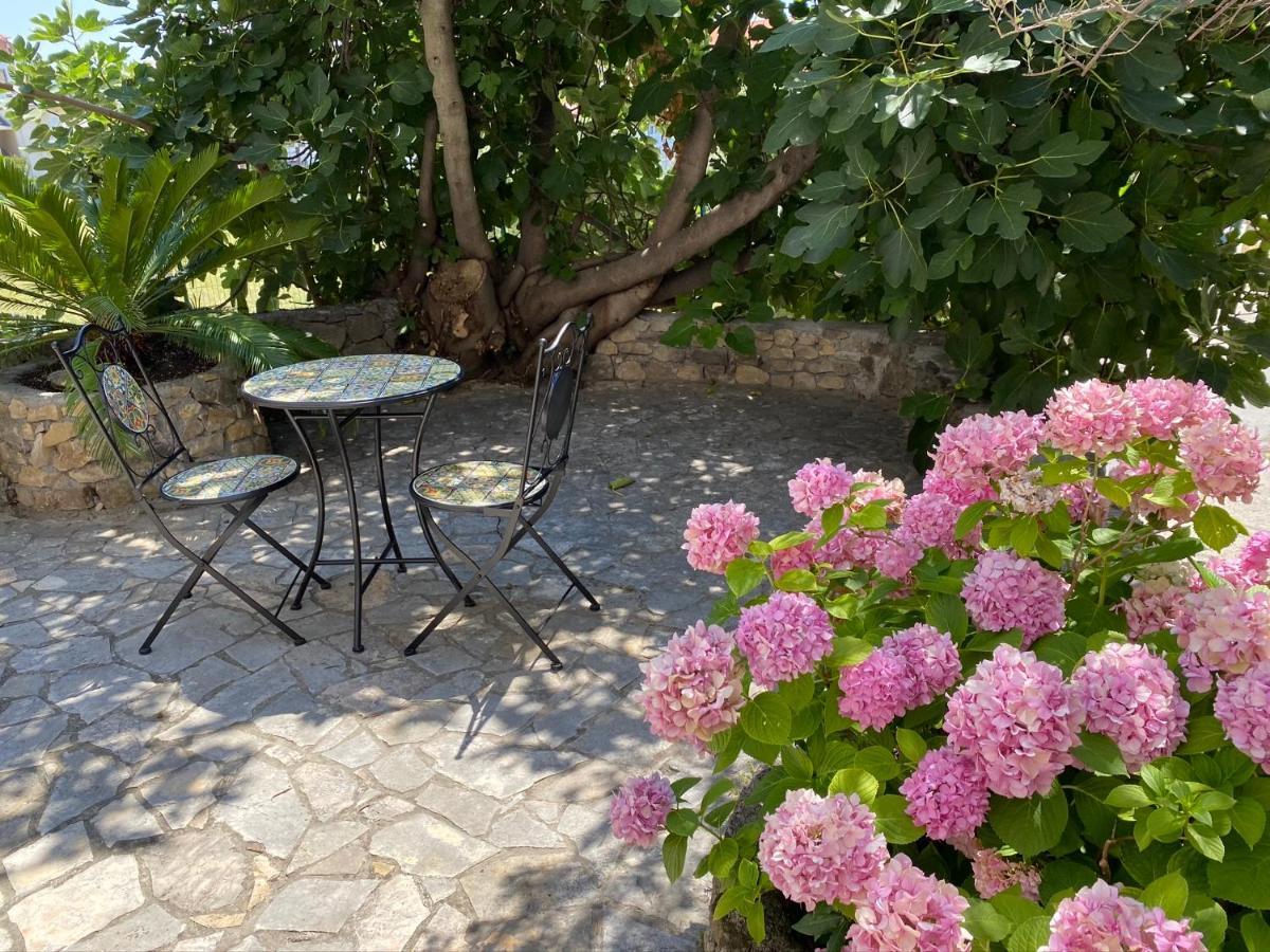 Apartments Lorenandreja Rab Town Exterior photo